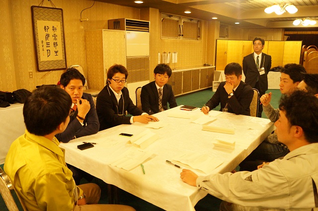 http://www.syms.bz/houkoku/%E2%91%AA%E6%84%8F%E8%A6%8B%E4%BA%A4%E6%8F%9B.JPG