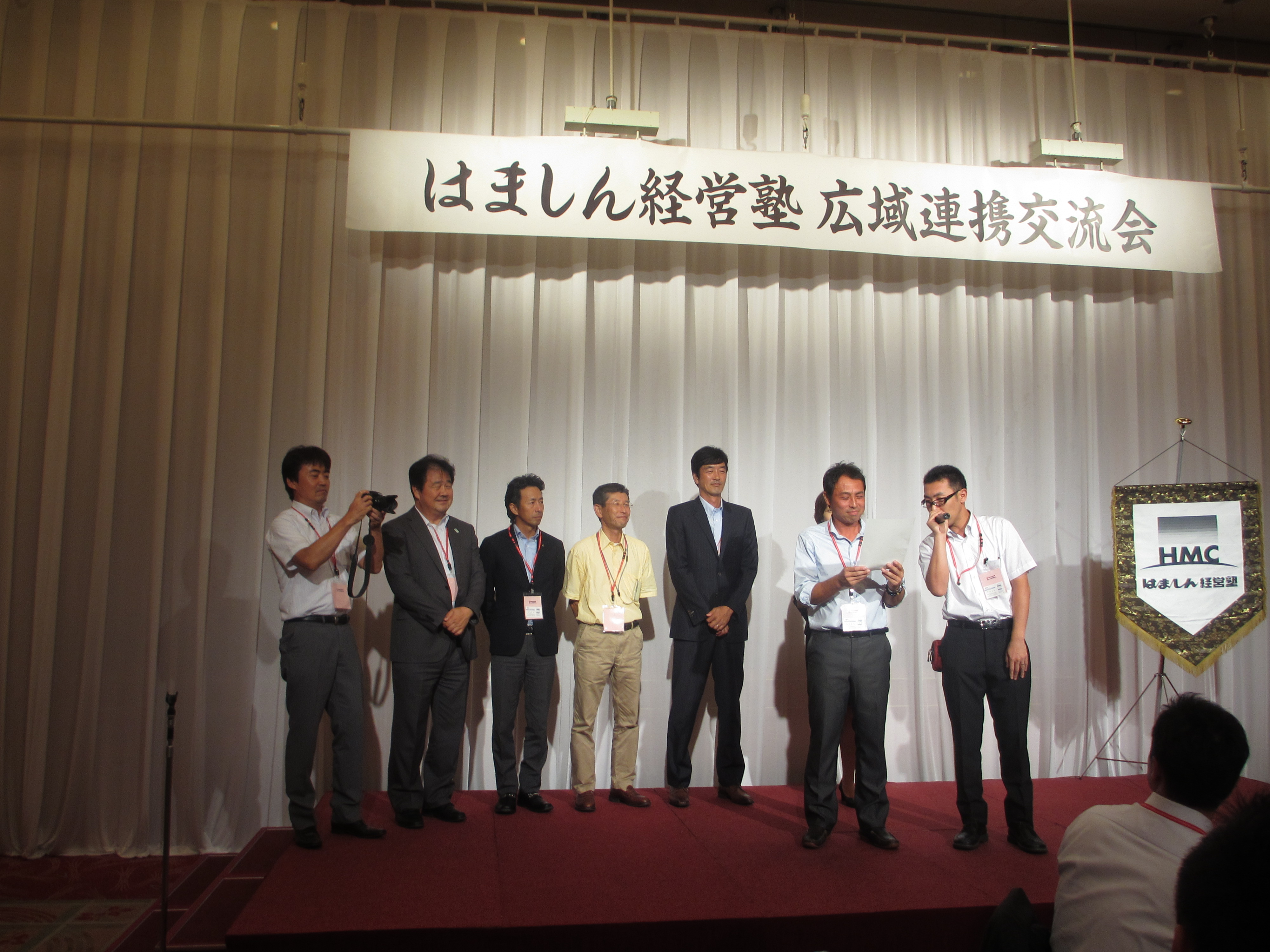 http://www.syms.bz/houkoku/IMG_2470.JPG