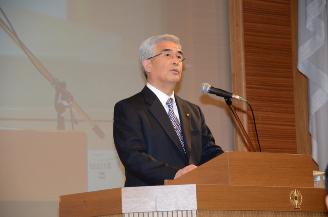 小林同友会長あいさつ.JPG