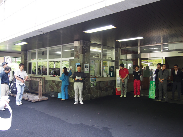 26年ゴルフ開会式（澤委員）.JPG